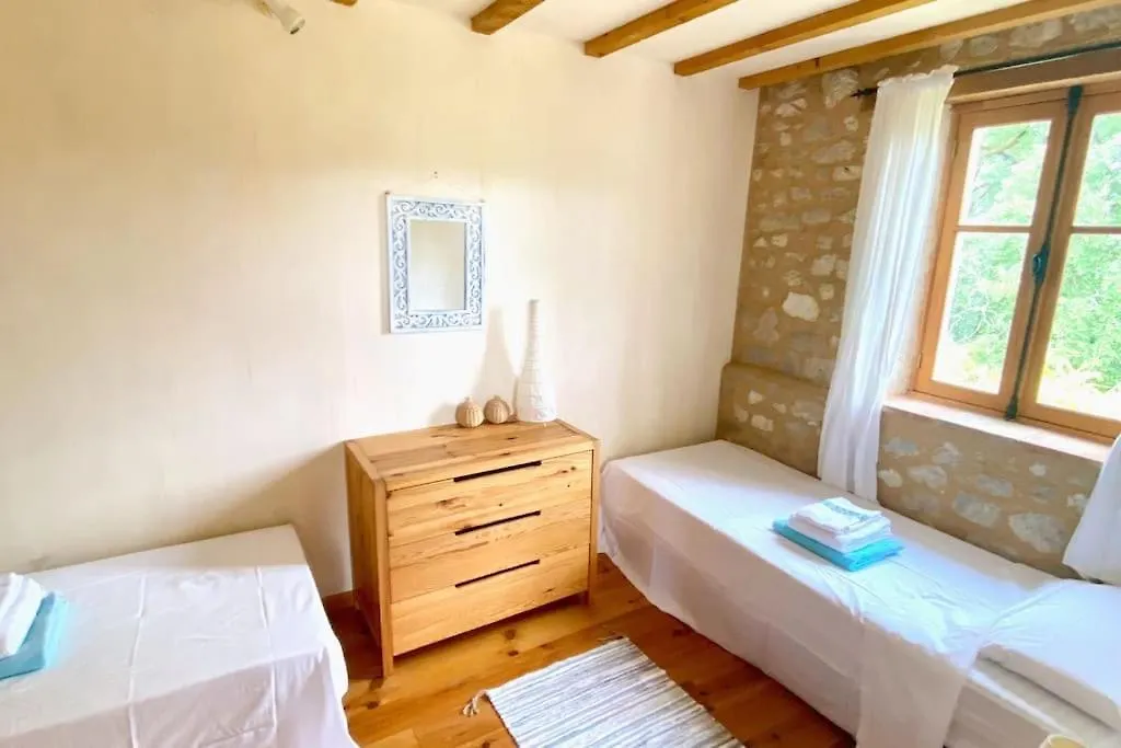 Castelnau-de-Montmiral La Petite Toscane, Gite Familial Avec Piscine Et Jacuzziヴィラ